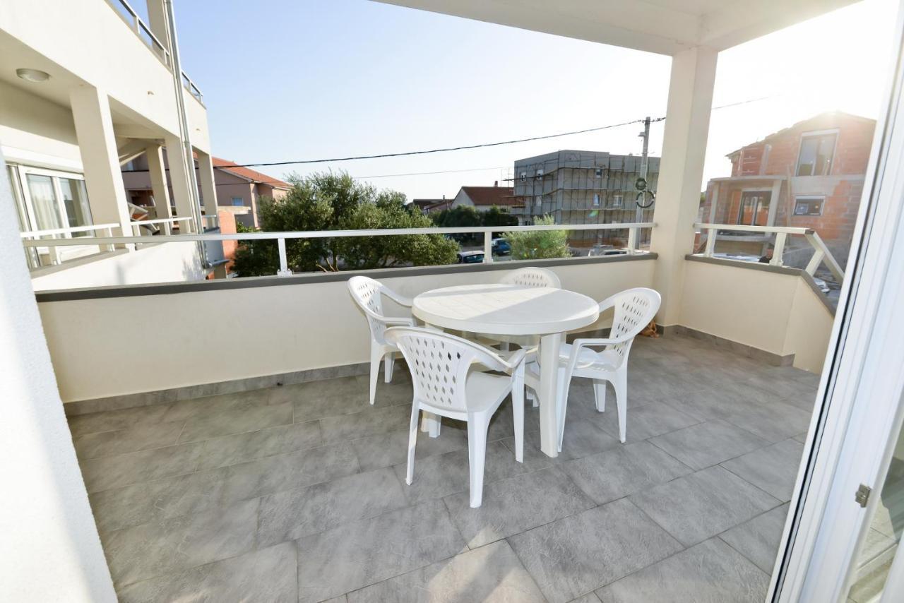 Apartmani Vidikovac Dokoza Zara Esterno foto