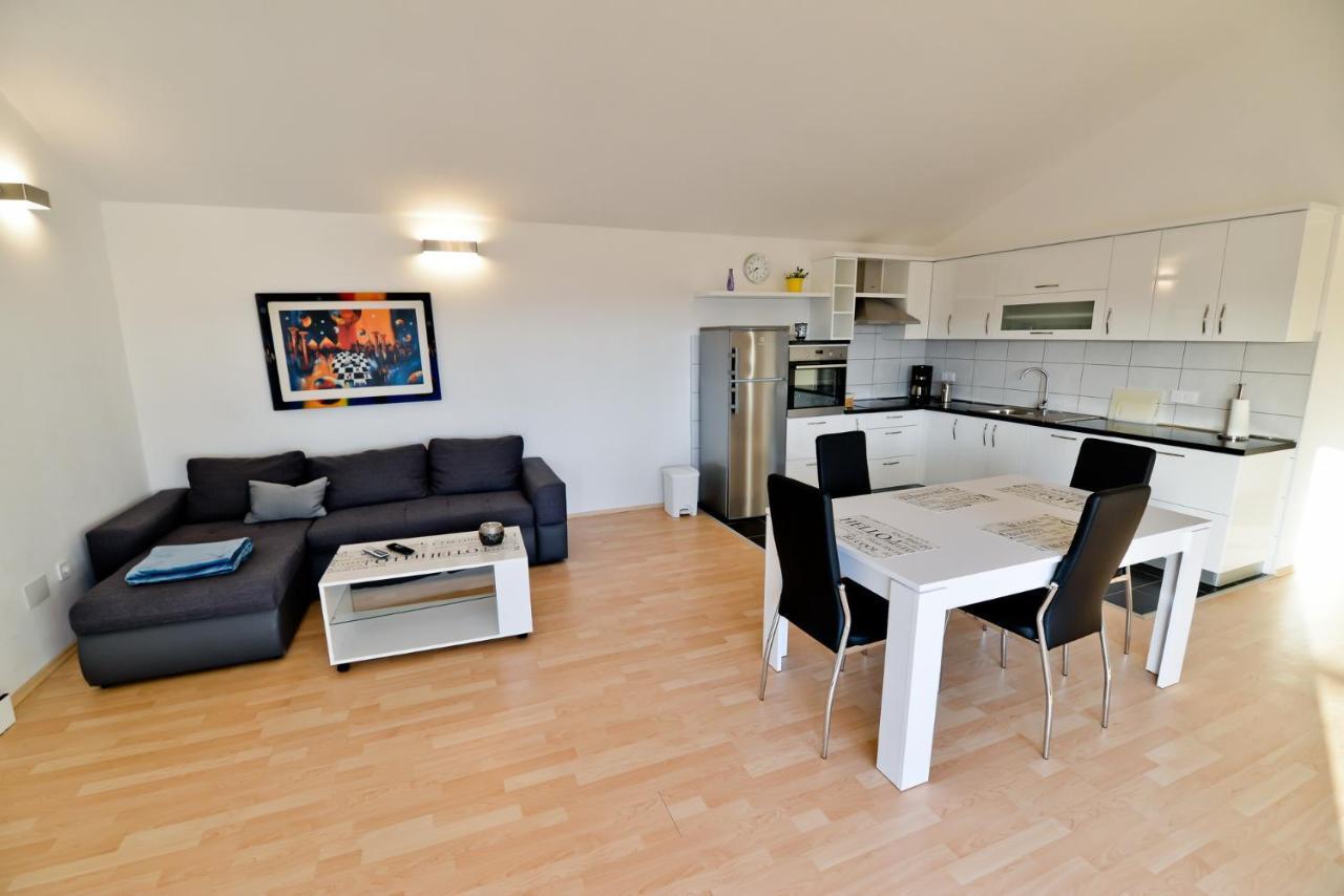 Apartmani Vidikovac Dokoza Zara Esterno foto