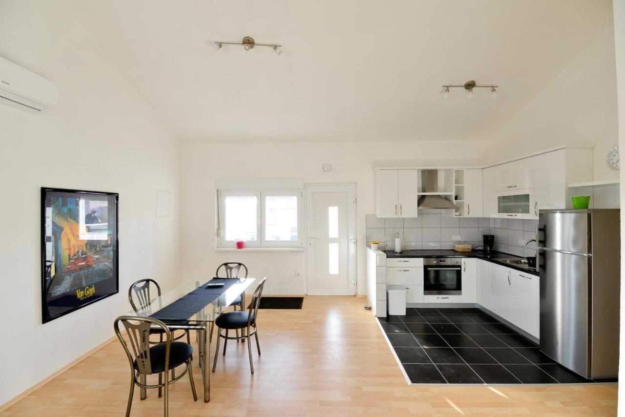 Apartmani Vidikovac Dokoza Zara Esterno foto