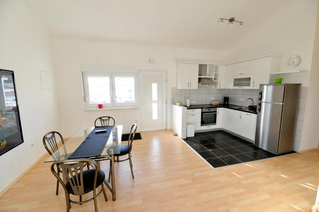 Apartmani Vidikovac Dokoza Zara Esterno foto